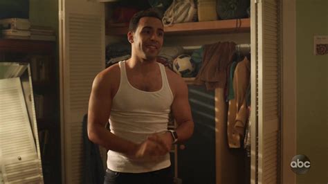 Auscaps Victor Rasuk Shirtless In The Baker And The Beauty I