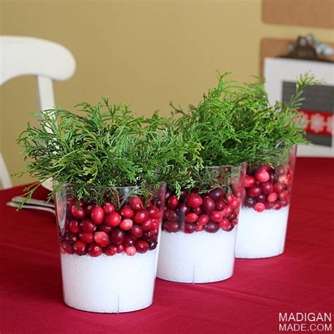 25 diy craft ideas for christmas table decorations reliable remodeler