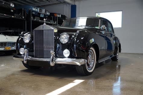 Classic Rolls Royce Buyers In California Sell A Classic Car