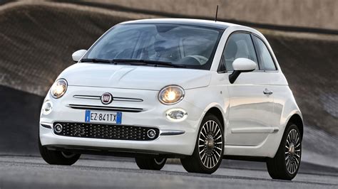 Over the years, its charming design and fun driving capability captured the attention and hearts of drivers everywhere. Fiat 500 - News, Foto, Video, Listino | Motor1.com