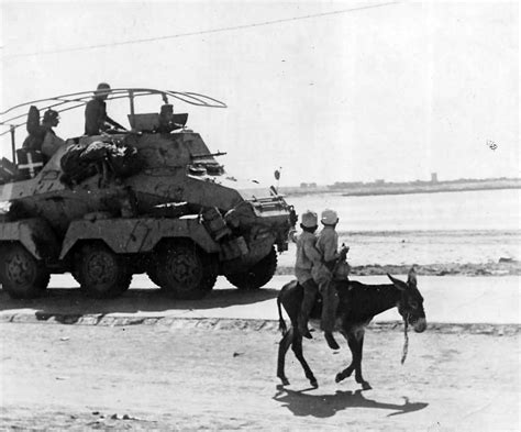 Sdkfz 263 Of The Deutsches Afrikakorps World War Photos