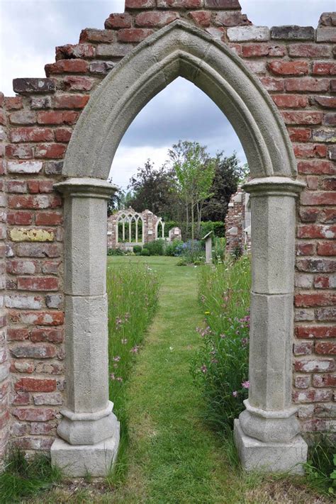 Small Gothic Arch Arched Doorway Redwood Stone