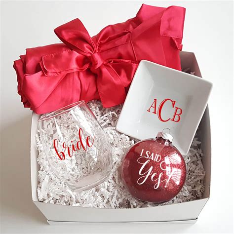Christmas Gift Box 2 | Personalized Brides