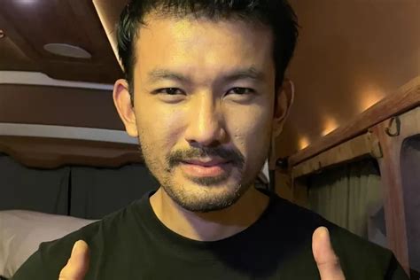 5 Fakta Unik Rio Dewanto Aktor Film 13 Bom Di Jakarta Yang Ternyata