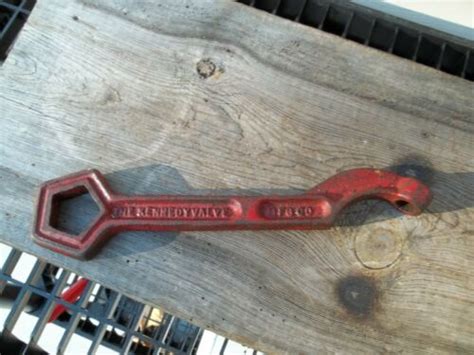 Old Embossed Cast Iron Tool Kennedy Valve 3401 Fire Hydrant Wrench 13 Free Ship Antique