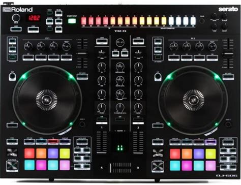 Best Dj Controllers 2022 Guide The Controller Compendium