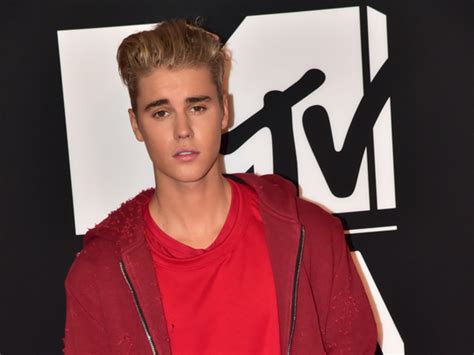 Justin Bieber Completes Sentence In Egg Vandalism Case Hollywood Gulf News
