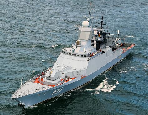 Russian Steregushchiy Class Corvette Soobrazitelny 2048x1600 R