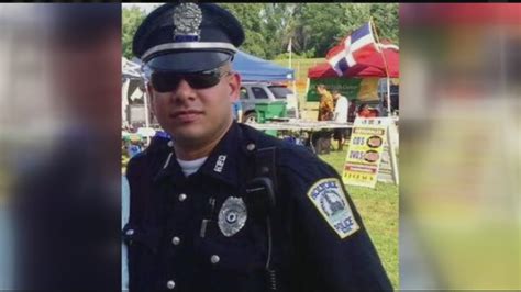 Hundreds Pay Respect To Fallen Holyoke Police Officer Youtube