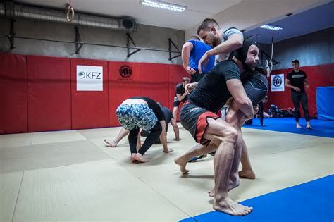 Trening Jiu Jitsu Nogi Dla Młodzieży I Dorosłych Grappling Kraków
