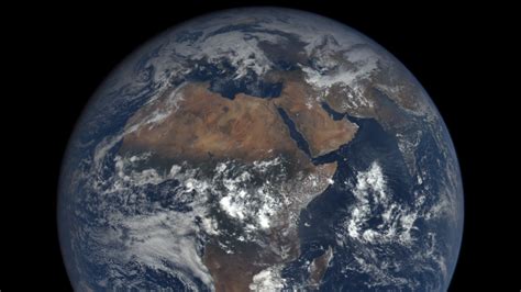 Nasa To Publish At Least A Dozen Daily Images Of Earth From Space The