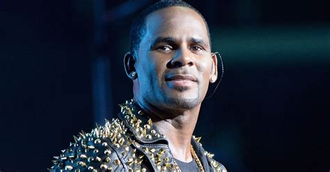 R Kelly’s Ex Says He ‘trained’ A Girl Be His Sex Slave