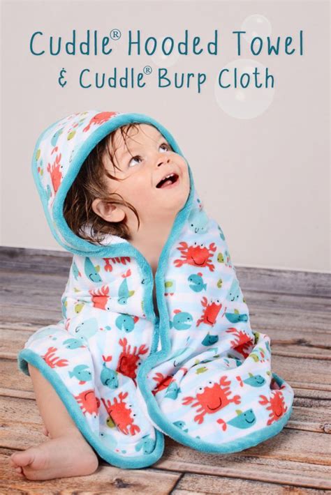 Hooded towel pattern | a free pattern that makes a great hooded towel that will fit your kids from these children's hooded towels are a perfect sewing project because they make a great gift for these hooded bath towels are made to look like dinosaurs, minions, animals and other childhood. Free sewing pattern! Cuddle Hooded Bath Towel and Cuddle ...