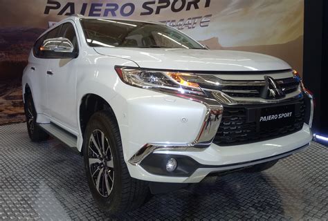 ini dia mitsubishi pajero sport dakar 4x2 ultimate made in cikarang autos id