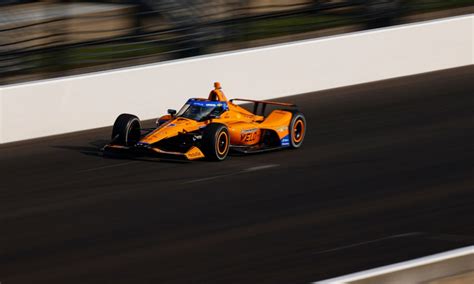 Rossi Opens Indy 500 Qualifying With 233528mph Salvo Racer