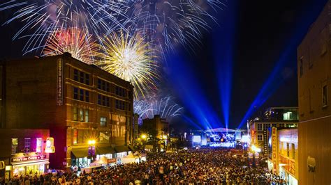 Record Crowd Packs Downtown For July 4 Fireworks Spectacle Nashville