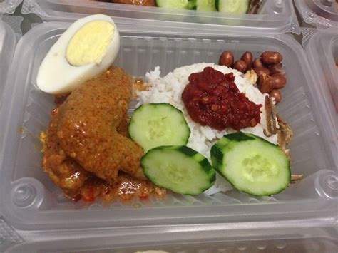 Nasi lemak + ayam masak merah / rendang rm2 murah !!! Download Gambar Nasi Lemak Ayam - Vina Gambar