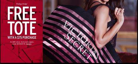 Victorias Secret Cyber Monday 2016 Ad