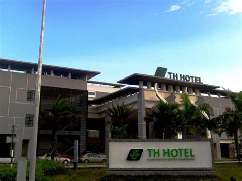 Popular accommodation types in kuala terengganu. TH Hotel and Convention Centre Terengganu in Kuala ...