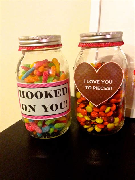 Romantic Gift Idea For Him On A Budget Diy Valentines Gifts Diy