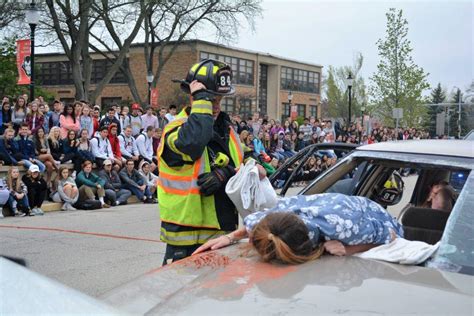 Devils Advocate Mock Drunk Driving Car Accident Encourages Post Prom