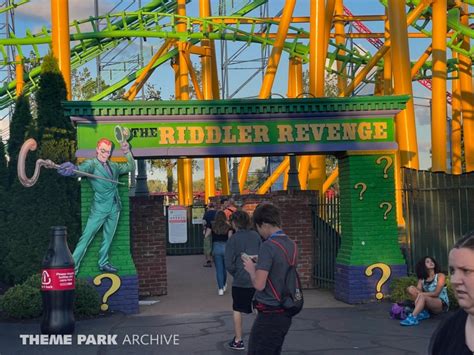 The Riddler Revenge At Six Flags New England Theme Park Archive