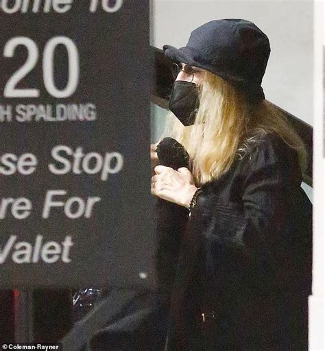 Barbra Streisand Goes Incognito As She S Seen In Public For The First