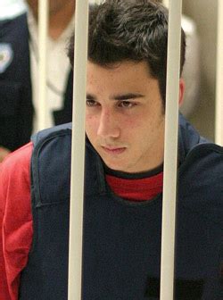 4 видео 42 просмотра обновлен 31 июл. POR TU SEGURIDAD: El polémico asesino de Cumbres