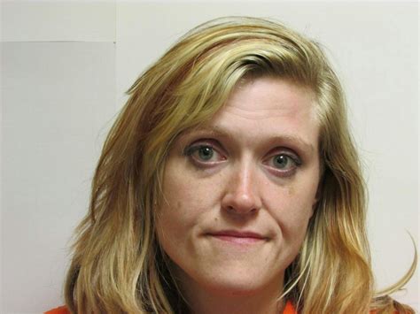 Bismarck Woman Charged With Drug Possession Knife Threat Courts
