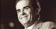 Georges Marchais en meeting à Lyon en 1980 - Purepeople