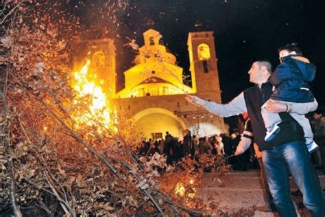Pravoslavni Vjernici Proslavljaju Badnji Dan Info Balkan