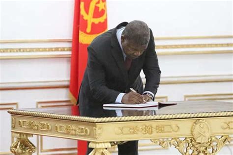 Presidente Da República Exonera E Nomeia Embaixadores Angola24horas Portal De Noticias Online