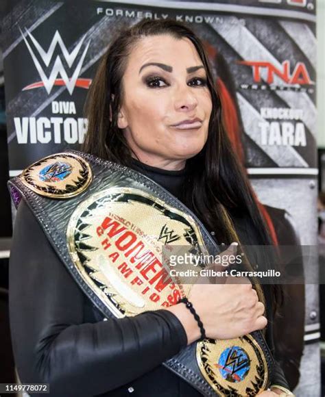 Lisa Marie Varon Photos And Premium High Res Pictures Getty Images