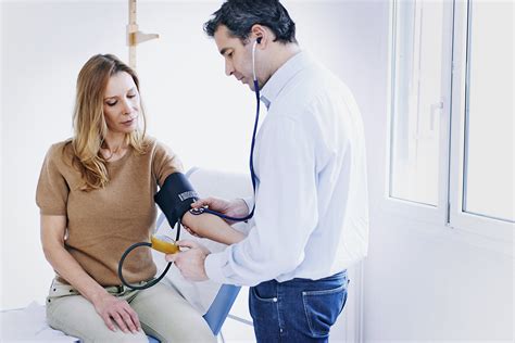 The Link Between Your Blood Pressure And Miscarriage Risk