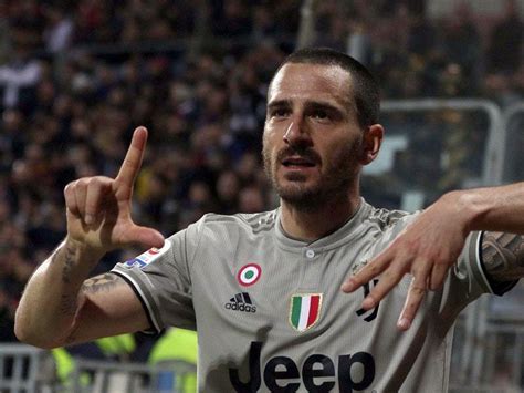 Juventus Boss Allegri Feels Bonucci ‘expressed Himself Badly In Racism