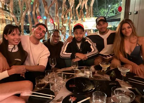 Lewis Hamilton Poses With His Arm Around Shakira At Cocktails As Newly