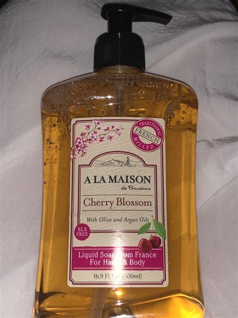 A La Maison De Provence Cherry Blossom Savon Liquide Traditionnel Mains Et Corps à Lhuile D