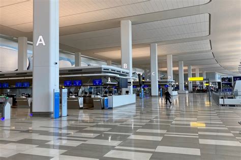 First Look At American Airlines Brand New Terminal At Lga