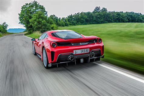 Ferrari 488 Pista How Id Spec It A Minimalist Pista Is The Perfect