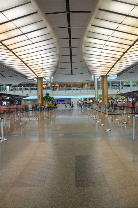 Changi Airport Terminal 2 Departure Hall Airports Terminal Changi