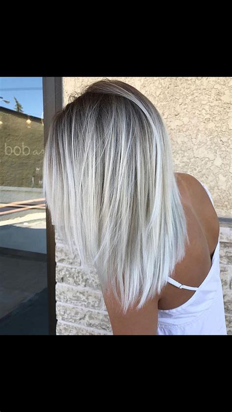 Pin By Nikolet Allgood On Cheveux White Blonde Hair Color Long Hair