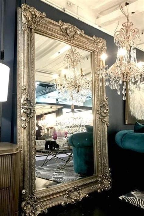 42 Elegant Room Decoration Ideas With Over Sized Art Mirror Wall