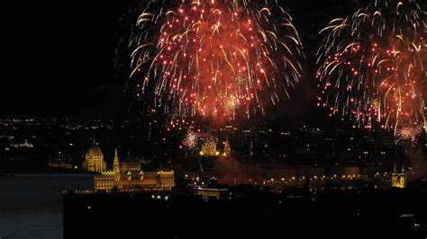 Here are the best things to buy this month. What do Hungarians celebrate on 20 August? - Daily News ...