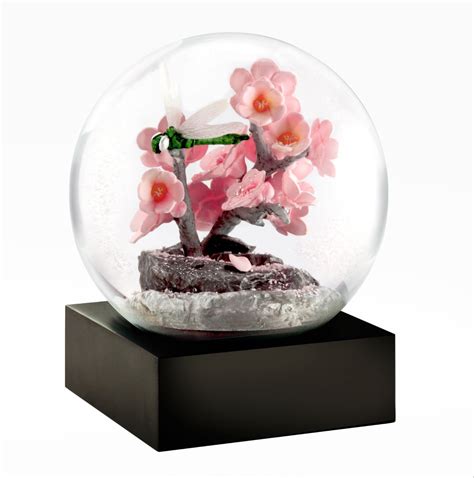 Enchanting Whimsical And Cool Snow Globes Xpressionportal
