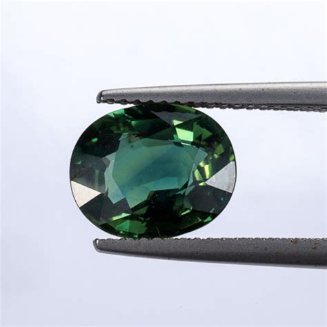 Green Gemstones List Of 31 Green Gems And Their Meanings Gem Rock