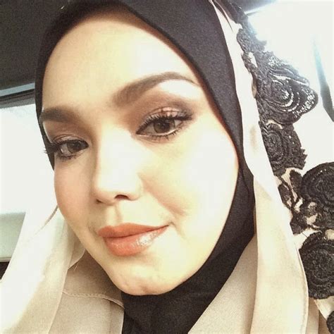 Siti nurhaliza cover peluang kedua! TERBARU! Fesyen Dato Siti Nurhaliza Yang Cukup Memukau ...
