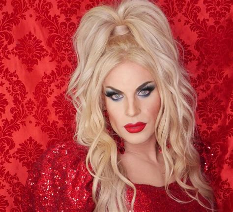 10 Most Beautiful Drag Queens