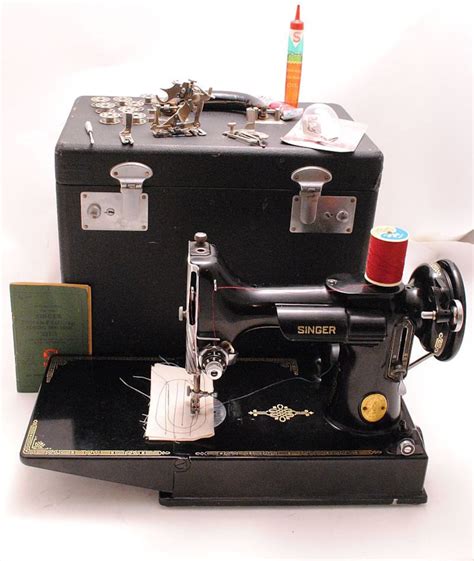 Singer Featherweight Sewing Machine 1940s 221 1 Portable With Etsy