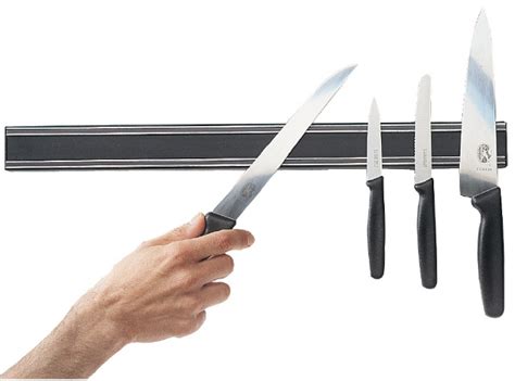24 Inch Magnetic Knife Rack Rd722 Cafe Bar And Restaurant By Vogue