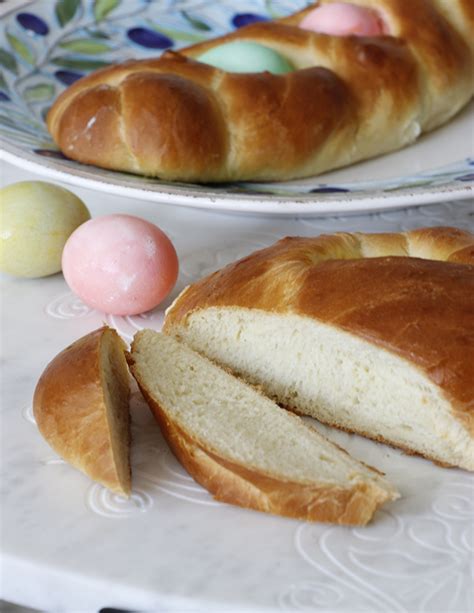 The bread is strongly spiced and rich with anise as a little reminder of. Sicilian Easter Bread / Italian Easter Bread With Dyed Eggs : This link is to an external site ...